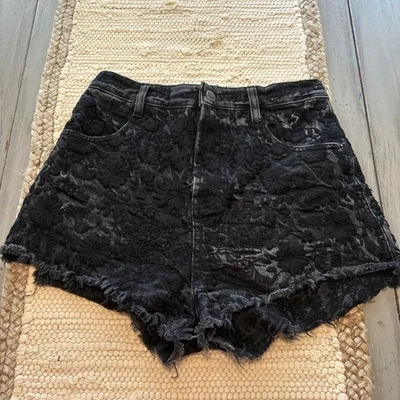 Free People Black Etienne Field Ultra High Rise Embroidered Floral Shorts Sz 26 - Image 1 of 4