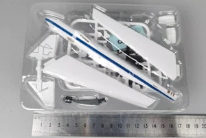F-Toys1/300B-52 Bomber Nb-52H High Altitude Testing Machine Coating Model - Picture 1 of 6