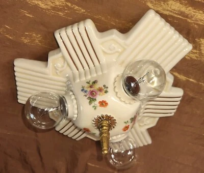 Винтажный потолочный светильник на 3 лампы 1930 фарфоровый перемонтированный светильник от Porcelier - Изображение 1 из 4