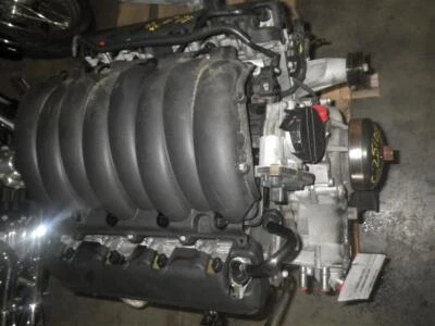 Chevrolet Suburban 1500 2020-2023 motor solo 5,3 L 8 cilindros 5927 Foto 1 de 4