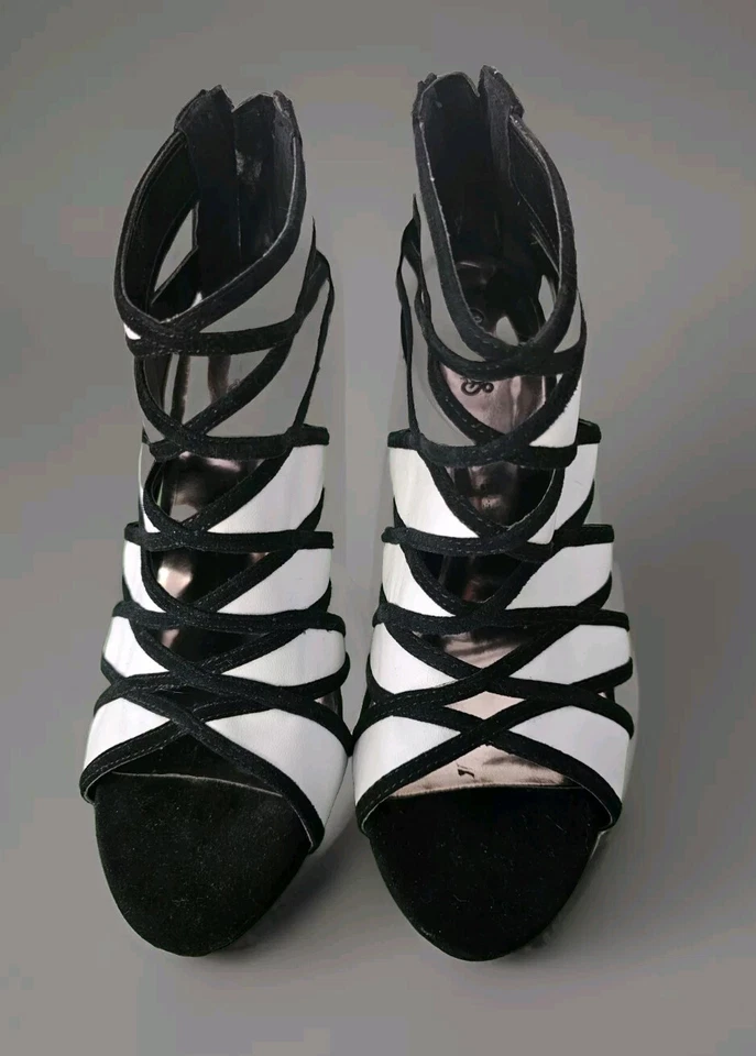  Preciosos tacones CARLOS Santana Strata para mujer plataforma negro/blanco talla 9  Foto 1 de 4