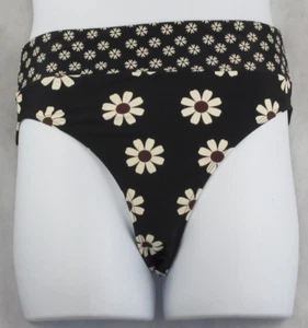 Salt + Cove Juniors High-Waisted Bikini Bottom Swimsuit, Black Daisy, Large - Picture 1 of 2