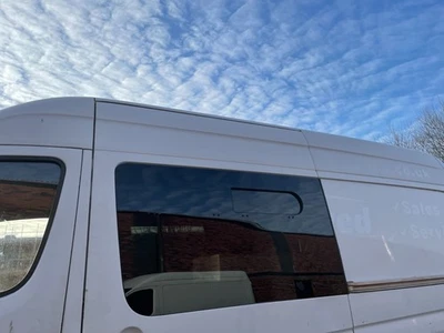 Mercedes Sprinter 07+ / VW Crafter 07-17 Left Hand Top Sliding Window In Privacy - Image 1 of 4