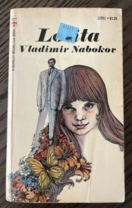 Lolita Vladimir Nabokov 1973 PB Berkeley Medallion Book - Vintage Paul Alexander - Picture 1 of 5