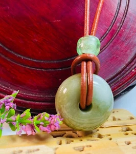 Zertifizierte Natürliche Jade Fett Donut Halskette 23 mm Braun Lederband Sicherer Verschluss - Bild 1 von 12