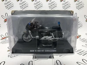 DIE CAST " BMW R 850 RT CORAZZIERI " CARABINIERI SCALA 1/24 - Imagen 1 de 2