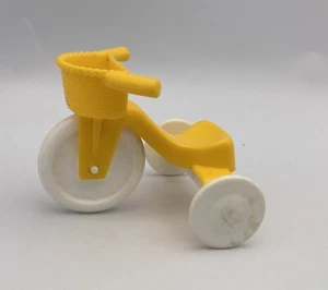 Vintage HASBRO Weeble Wobble 1975 YELLOW BIKE Trike Tricycle Treehouse - Picture 1 of 4