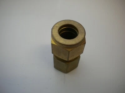 Brass Compression Connector, Hy-Lok 1/2" Tube x 1/4" FIP Female, SS Ferrules - Image 1 of 4
