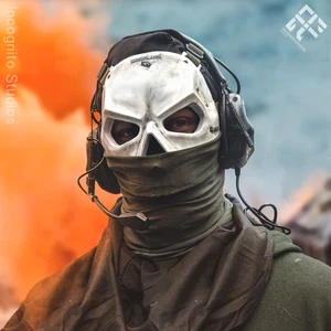 Red Team Mask | Cosplay / Airsoft - Ghost Inspired Design 1:1 Replica - Picture 1 of 5