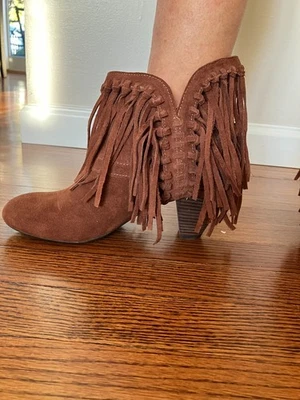 Nine West Vintage America Brown Suede Fringe Ankle Boots SZ. 8 1/2M - Image 1 of 4