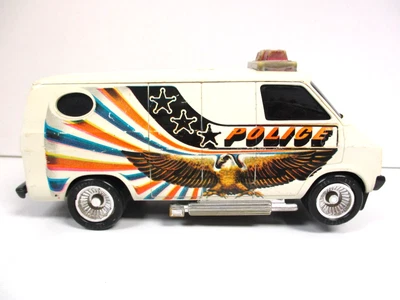 VINTAGE KENNER - SSP - DODGE POLICE VAN - READ - Image 1 of 4