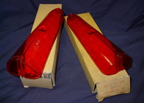 Nuevo de Lote Antiguo MoPar 1960 Plymouth Savoy Belvedere Fury Luz Trasera Lentes Derecha/Izquierda Par Foto 1 de 1