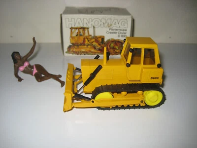 HANOMAG D 600  PLANIERRAUPE #1269.3 CURSOR 1:50 OVP - Bild 1 von 4