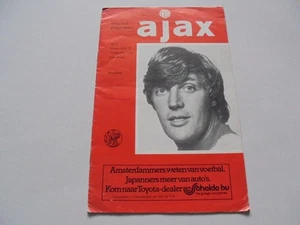 AJAX v MANCHESTER UNITED (UEFA CUP) 1976/77 MAN UTD - Picture 1 of 2