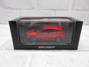 Minicar 1/43 Minichamps Ford Focus St 2011 Red Model Car - Picture 1 of 4