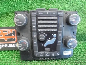 V60 VOLVO OEM GENUINE HEAT A/C RADIO AUDIO CONTROL SWITCH PANEL - Picture 1 of 3