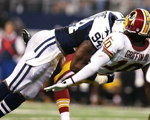 DEMARCUS WARE ROBERT GRIFFIN III 8X10 PHOTO DALLAS COWBOYS REDSKINS FOOTBALL NFL - Picture 1 of 1