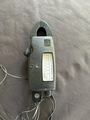 Braçadeira medidor elétrica geral vintage AC Volts/Amps Ohms com estojo GE original - Imagem 1 de 4