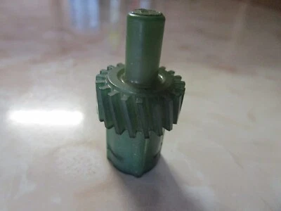 Nuevo de Lote Antiguo Velocímetro Engranaje Verde 1962-1963 Valiant Plymouth Dodge 3 y 4 Velocidades 2204359 Foto 1 de 4