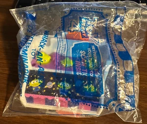 McDonalds Happy Meal Toy Toy Story 4 Whack An Alien #2 Green Tickets 2019 NEU - Bild 1 von 4