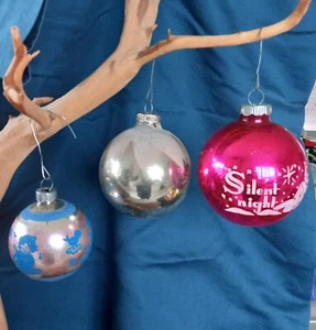 Vintage Glass Ornaments Nursery Rhyme Bird Silent Night USA - Picture 1 of 9