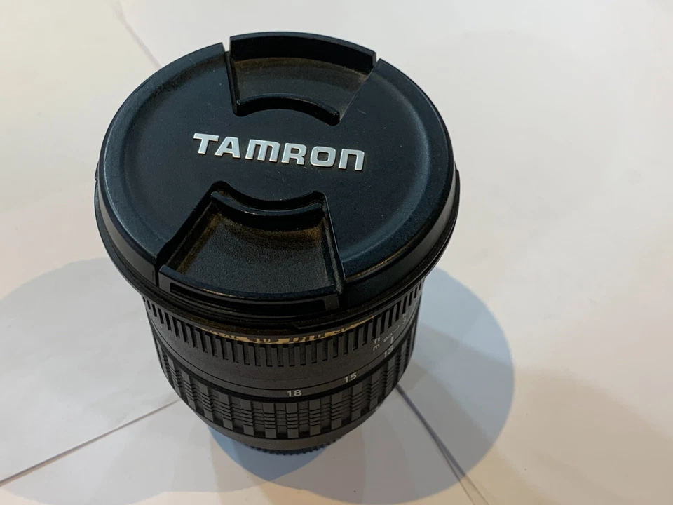 LENTE CON TAPAS TAMRON ASPHERICAL LD DI II SP AF 11-18MM 1:4.5-5.6 (SI) Foto 1 de 4