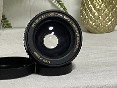 Soligor AF Video Zoom Wide Teleconverter 0.5x35 - Image 1 of 4