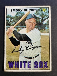 1967 Topps Baseball Smoky Burgess Chicago White Sox Card #506 - Picture 1 of 2