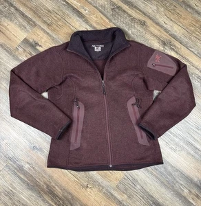 Arc’teryx Jacket Women’s M Covert Cardigan Polartec Full Zip Fleece Burgundy - Picture 1 of 14