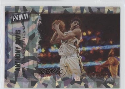 2015 Panini Father's Day Portraits Cracked Ice /25 Anthony Davis #4 - Image 1 of 2