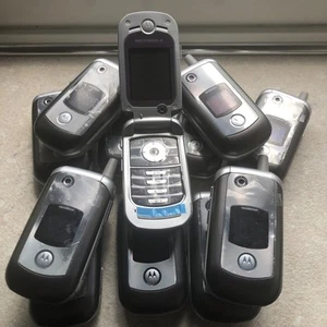 Cellulare vintage Motorola V975 Nuovi Senza Copri Batteria E Batteria . 💥💯 - Foto 1 di 10