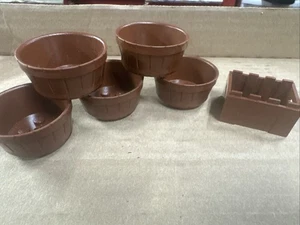 Lego 5 Barrel Basket Tub And 1 Crate MINIFIG - Picture 1 of 3