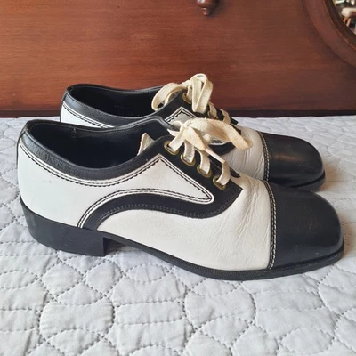 Zapatos de vestir con cordones vintage años 70 Sears blanco y negro para hombre talla 8,5 D Foto 1 de 4