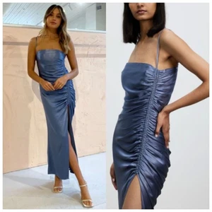 Shona Joy Lily gerafftes Schlupfkleid Midi Brautjungfer Party Satin blau rauchfarben 6 - Bild 1 von 18