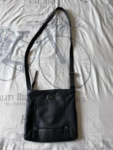 Radley Crossbody bag In Soft Black Leather Zip Fastening - Picture 1 of 11