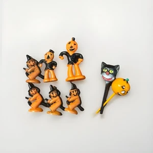 Lotto 8 pezzi vintage plastica Rosen Rosbro Halloween picks cake topper strega JOL gatto - Foto 1 di 5