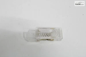 2017-2020 CHEVROLET IMPALA FRONT OR REAR LOWER COURTESY LIGHT LAMP 13503059 OEM - Picture 1 of 6