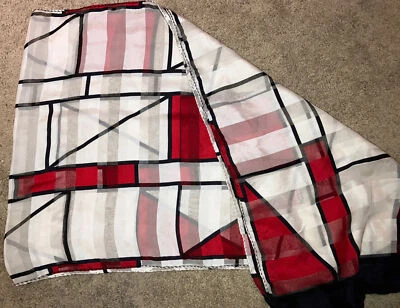 "Bufanda Nordstrom 100 % seda 16"" x 62""" Foto 1 de 4