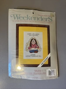 Weekenders Counted Cross Stitch Kit CATHY: Lemon Meringue Pie 5”x7” 1990 - Bild 1 von 6