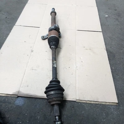 Árbol de transmisión delantero derecho Renault Clio IV 2018 391008239R  Foto 1 de 4