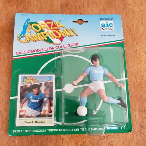 DIEGO MARADONA Vintage 1983 Kenner "Forza Campioni!" Action Figure (with Card) Cover