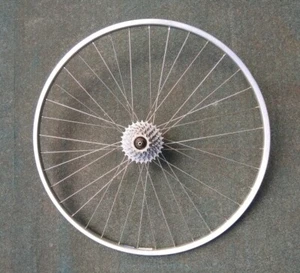 WEINMANN 28 Zoll Hinterrad / Laufrad für Vintage Rennrad 622x13 7-fach Kassette - Bild 1 von 7