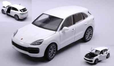 MODELLINO AUTO STATICO WELLY PORSCHE CAYENNE TURBO BIANCO MODELLISMO SCALA 1:24 - Immagine 1 di 2