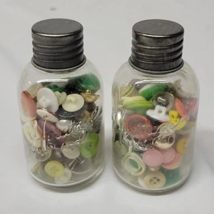 vtg Hertiage Glass Jars 4" filled with a button collection mixed lot - Picture 1 of 12
