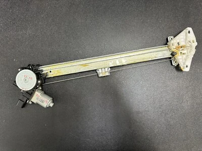 2013-15 Subaru XV Crosstrek Front Right Side Window Motor Regulator OEM AK240441 - Image 1 of 4