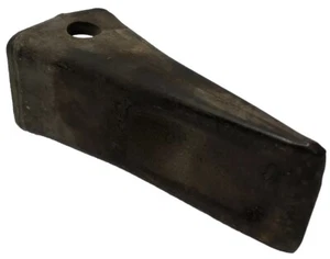 Used Caterpillar (Cat) 1U-3352 or 1U3352 Tooth - Picture 1 of 6