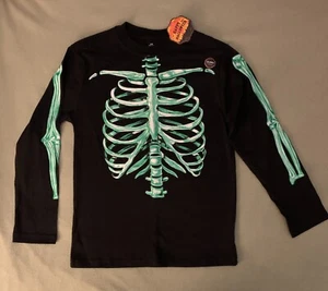Glow in the Dark Skeleton Halloween LS shirt Child Size 10-12 NWT - Picture 1 of 6