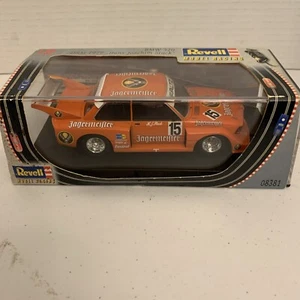 Revell Monogram 08381 Slotcar BMW 320 DRM 1977 Hans Joachim Stuck Jagermeister - Picture 1 of 5