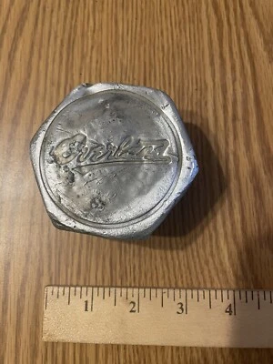 1920's WILLYS OVERLAND THREADED ALUMINUM HUB CAP - Image 1 of 4