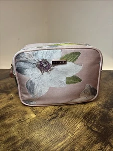 Ted Baker Pink Flora Floral Printed Cosmetic Make up Bag Zip Closure - Picture 1 of 4